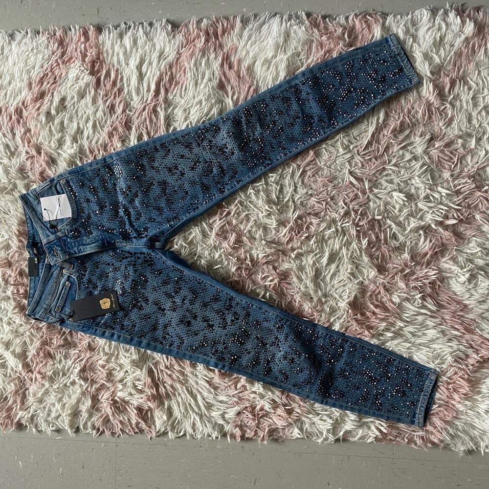 Mavi Jeans pants with black diamonds